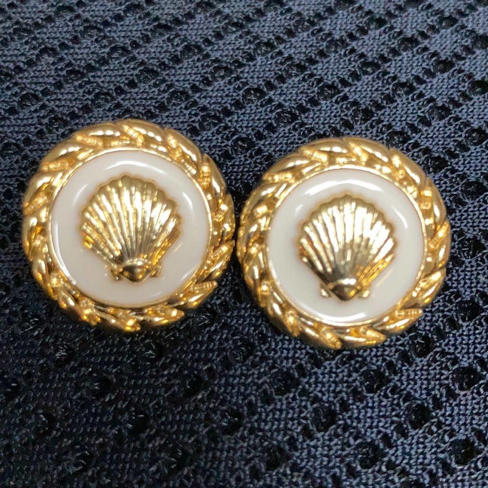 Lilly Pulitzer Enamel Shell Earrings